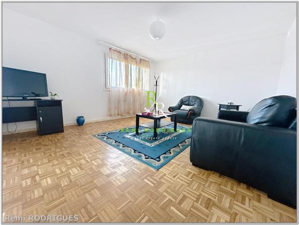 Vente / Appartement T4