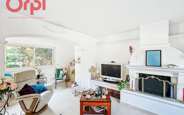 Maison à vendre    5 pièces • 140,14 m2 Saint-Raphaël