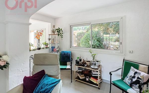 Maison à vendre    5 pièces • 140,14 m2 Saint-Raphaël