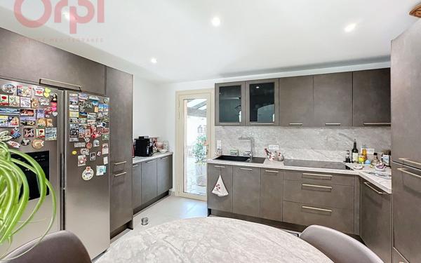 Maison à vendre    5 pièces • 140,14 m2 Saint-Raphaël