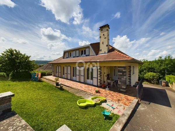 Maison à vendre    6 pièces •  Vesoul