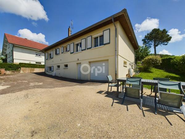 Maison à vendre    6 pièces •  Vesoul