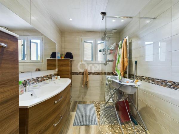 Maison à vendre    6 pièces •  Vesoul