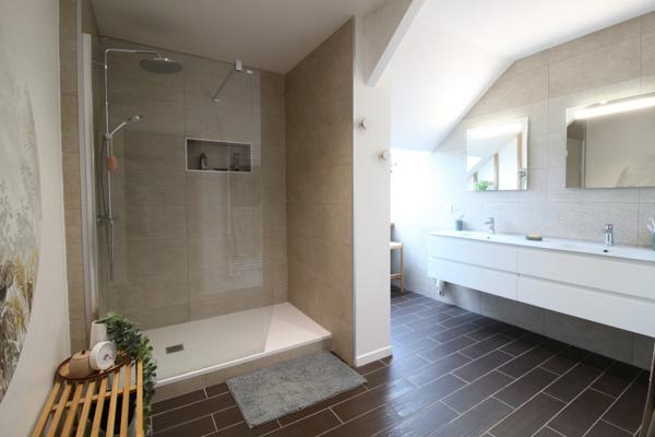 Maison à vendre 8 pièces MONTREUIL JUIGNE (49)