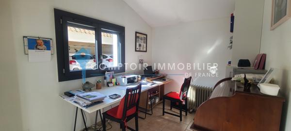 Villa
                                                                                                                                                                                                                                                                                                                        7 pièce(s)                                                                                                                                                                                                          4 chambre(s)                                                                                                                                                                                                          154  m²