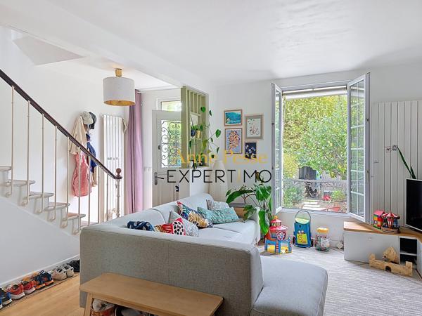 Champigny-sur-Marne (94500) À VENDRE – Maison 6 pièces rénovée par architectes – Quartier du Plant, Champigny-sur-Marne