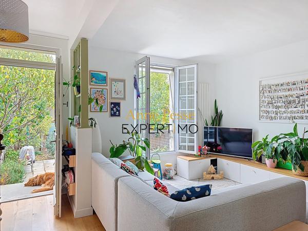 Champigny-sur-Marne (94500) À VENDRE – Maison 6 pièces rénovée par architectes – Quartier du Plant, Champigny-sur-Marne