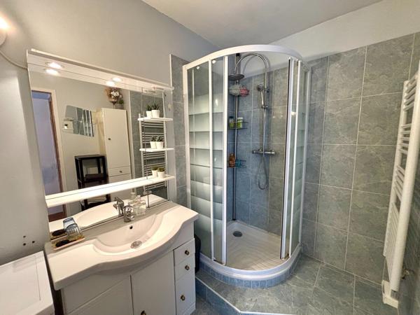 T2 au sein d'une résidence de standing quartier BEYRIS