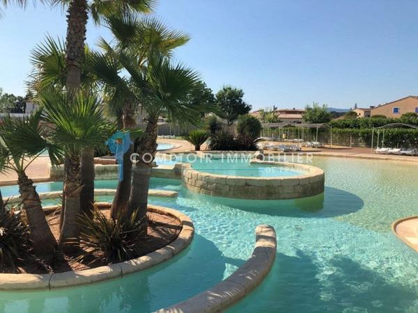 Villa
                                                                                                                                                                                                                                                                                                                        5 pièce(s)                                                                                                                                                                                                          4 chambre(s)                                                                                                                                                                                                          87  m²
