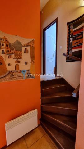 Villa
                                                                                                                                                                                                                                                                                                                        5 pièce(s)                                                                                                                                                                                                          4 chambre(s)                                                                                                                                                                                                          87  m²