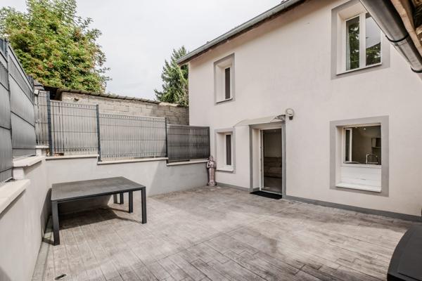 Maison individuelle sur 3 niveaux - 4 chambres - Vétraz-Monthoux