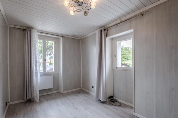 Maison individuelle sur 3 niveaux - 4 chambres - Vétraz-Monthoux
