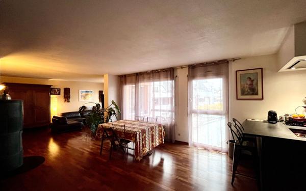 Appartement à vendre    5 pièces • 120 m2 Bischheim