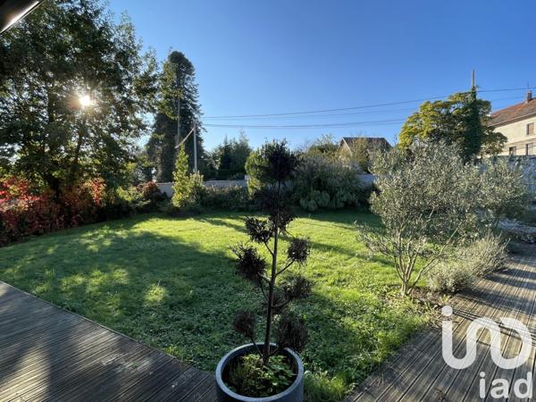 Maison à vendre 7 pièces 200 m² La Chapelle-de-la-Tour