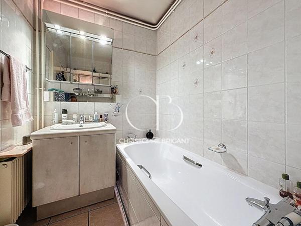 Appartement Villejuif 5 pièce(s) TERRASSE ET JARDIN