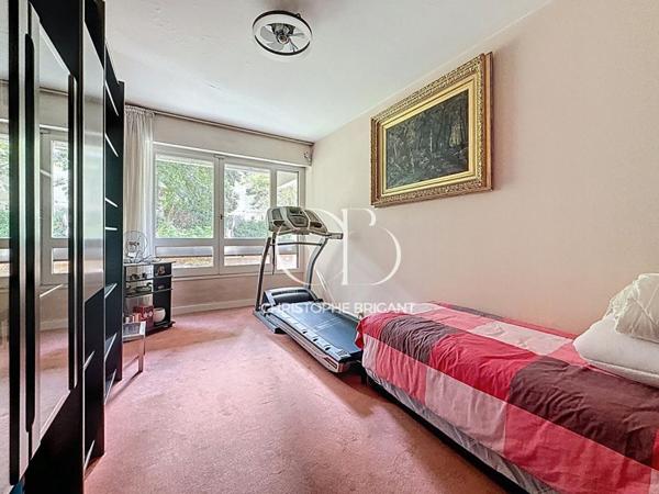 Appartement Villejuif 5 pièce(s) TERRASSE ET JARDIN