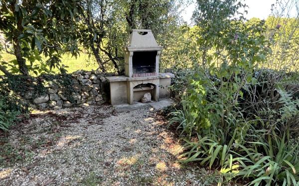 Maison à vendre    6 pièces •  Largentière