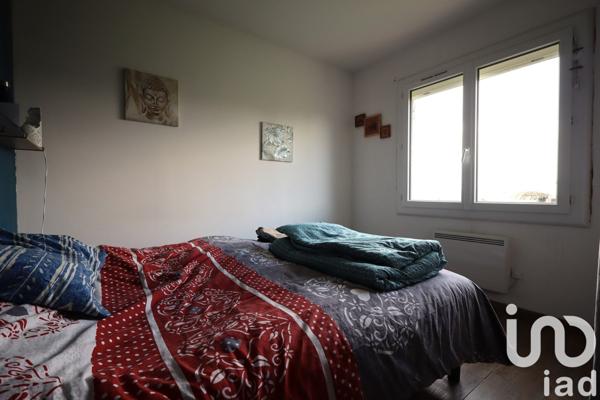 Maison traditionnelle 4 pièces de 79 m² à MAZÉ (49630)