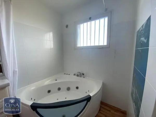 Maison à louer 4 pièces 120m²