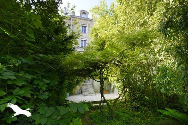 Maison à vendre |  Angoulême |  7 pièces | 165 m²