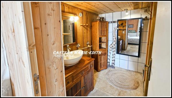 Propriété - 500 M² habitables 26 PIECES- 12 Chambres avec vue Pyrénées à 6 minutes de Marciac – Maison, gîtes, salle Polyvalente d’événements, cabinet de praticien, Prairies et dépendance