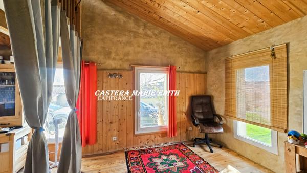 Propriété - 500 M² habitables 26 PIECES- 12 Chambres avec vue Pyrénées à 6 minutes de Marciac – Maison, gîtes, salle Polyvalente d’événements, cabinet de praticien, Prairies et dépendance