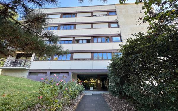 Appartement à vendre    4 pièces • 91,03 m2 Fontenay-aux-Roses
