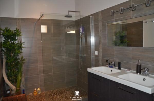 Maison 6 pièce(s) 4 chambre(s) 135 m²