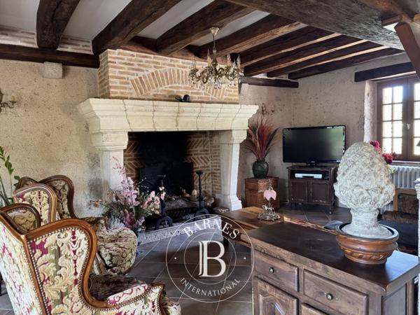 Cour-Cheverny, Maison de village 3 Chambres -  178 m² à vendre