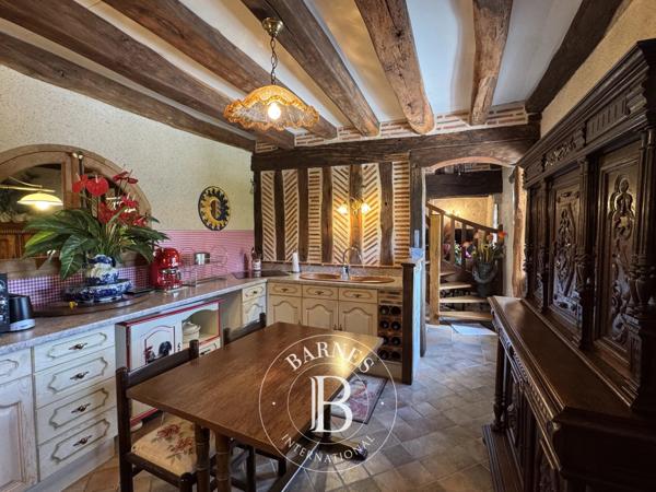 Cour-Cheverny, Maison de village 3 Chambres -  178 m² à vendre