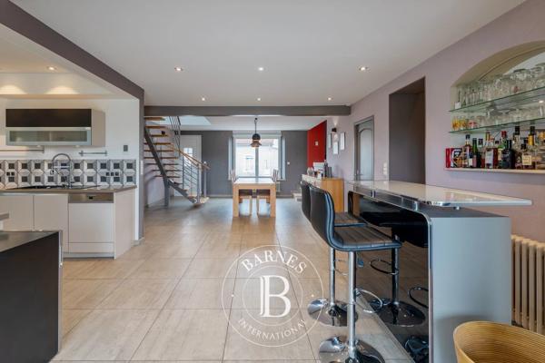 Igney, Maison  274 m² à vendre