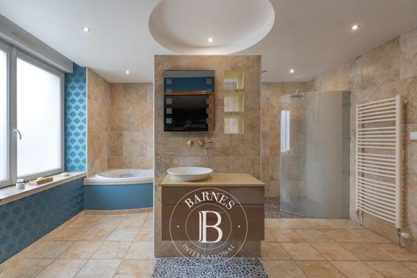 Igney, Maison  274 m² à vendre