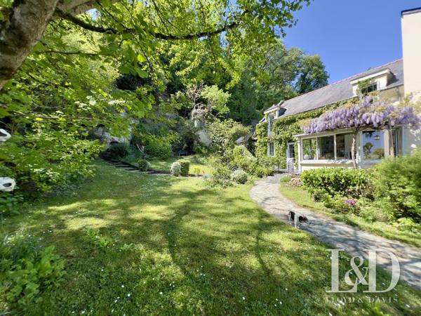 Propriété de Standing à Vendre