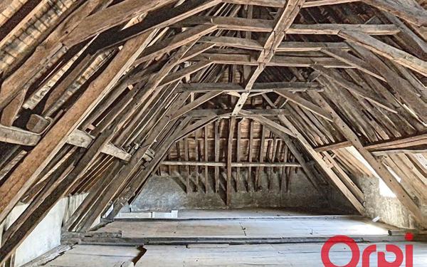 Maison à vendre    6 pièces •  Montluçon