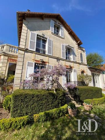 Très jolie maison sur la Division Théry à Vaucresson