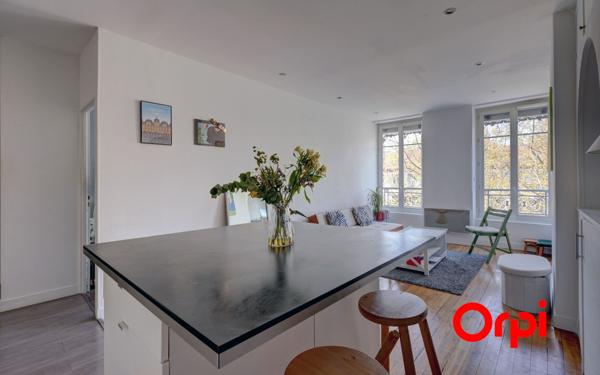 Appartement à vendre    3 pièces • 65,91 m2 Lyon 2