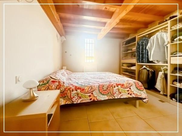 Maison Pezenas 4 pièce(s) 135 m2+ Garage 80m²