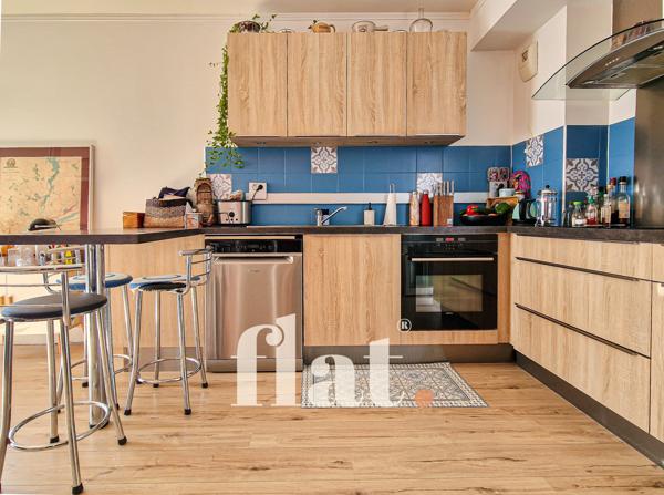 T3 | AVANT-DERNIER ÉTAGE | VUE LOIRE | BBC | GARAGE SOUS-SOL | DPE C