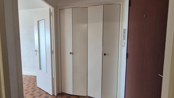 NANTES / JULES VERNE - APPARTEMENT 30 M² AVEC GARAGE