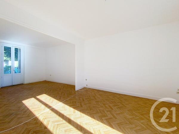 Maison à vendre  5 pièces - 125,91 m2 ST PIERRE LES NEMOURS - 77