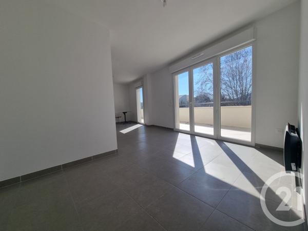 Appartement F4 à vendre  4 pièces - 77,96 m2 LA SEYNE SUR MER - 83