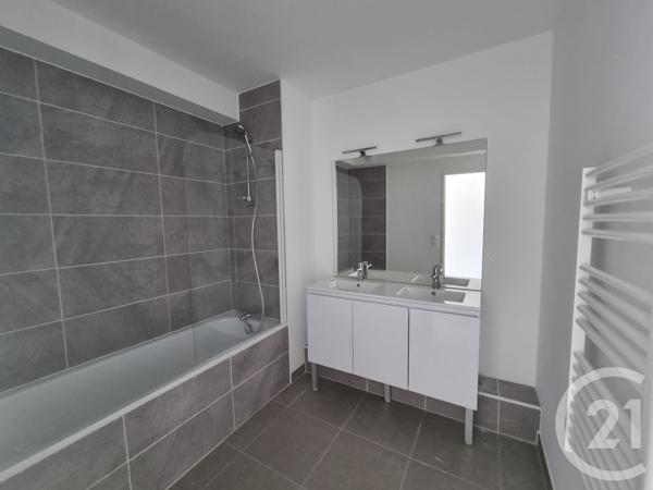 Appartement F4 à vendre  4 pièces - 77,96 m2 LA SEYNE SUR MER - 83