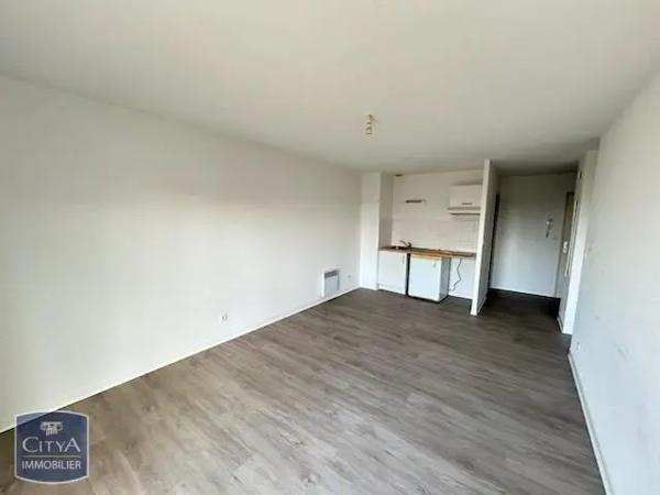 Appartement à louer 2 pièces 42.79m²