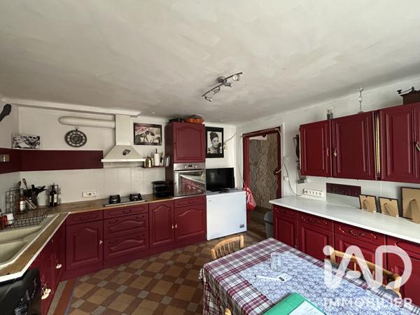 Maison à vendre 4 pièces 136 m² Ainay-le-Château