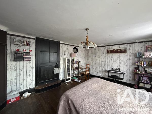 Maison à vendre 4 pièces 136 m² Ainay-le-Château