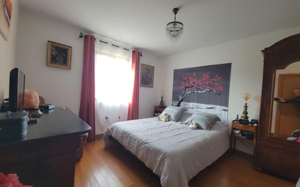 Maison à vendre    5 pièces • 142 m2 Sains-en-Amiénois