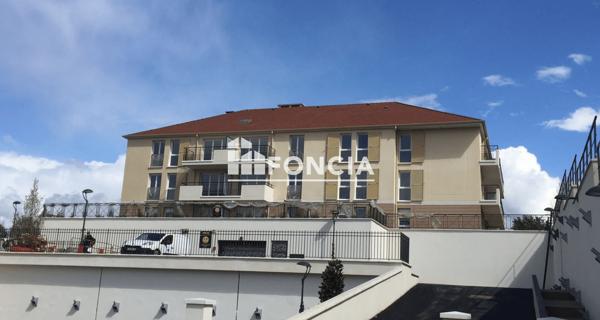 Location Studio 32.85 m² - Osny 95520