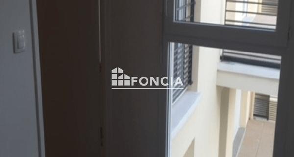 Location Studio 32.85 m² - Osny 95520