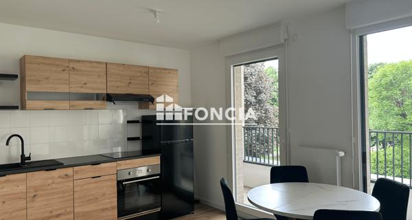 Location Studio meublé 32.8 m² - Les Clayes-sous-bois 78340