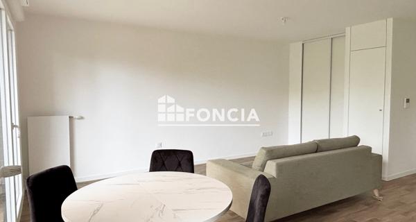 Location Studio meublé 32.8 m² - Les Clayes-sous-bois 78340